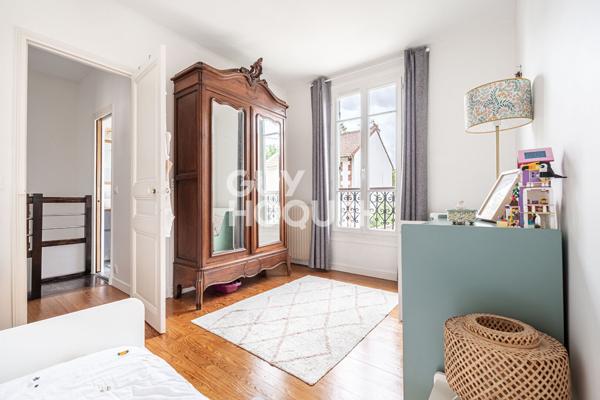 MAISON 3 CHAMBRES PROCHE GARE DES VALLEES