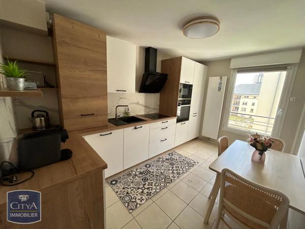 Appartement à louer 2 pièces 63.54m²