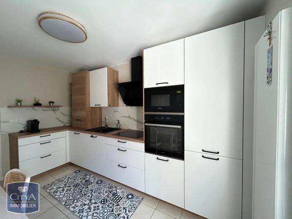 Appartement à louer 2 pièces 63.54m²