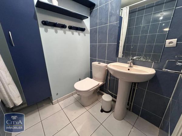 Appartement à louer 2 pièces 63.54m²