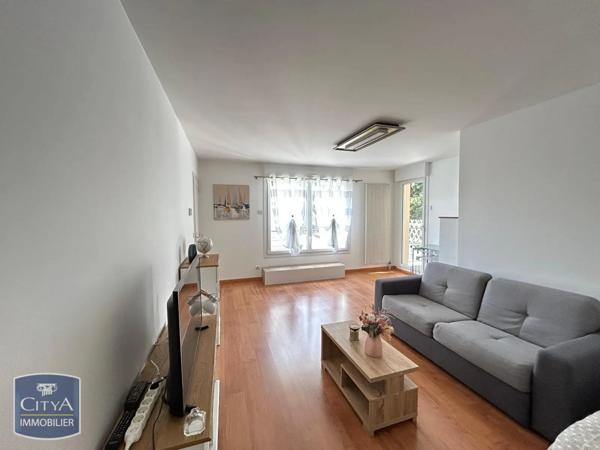 Appartement à louer 2 pièces 63.54m²