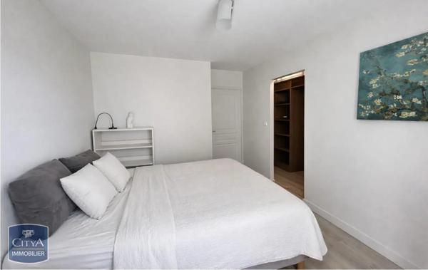 Appartement à louer 2 pièces 63.54m²