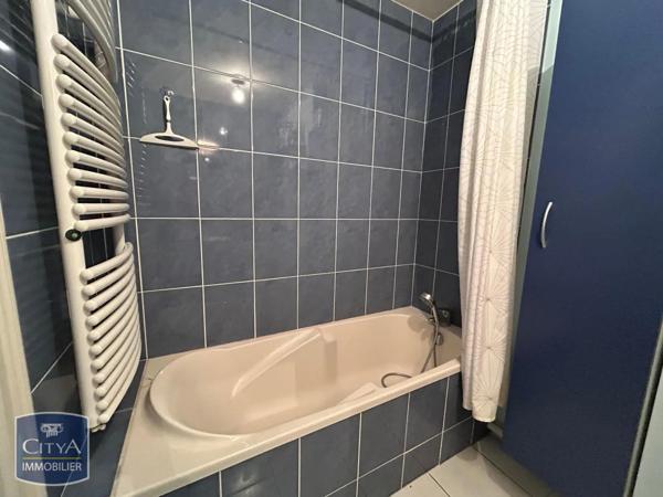 Appartement à louer 2 pièces 63.54m²