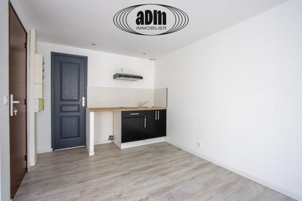 Studio 1 pièce(s) 28 m²