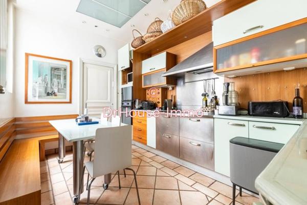 Appartement à vendre 7 pièces de 215 m²