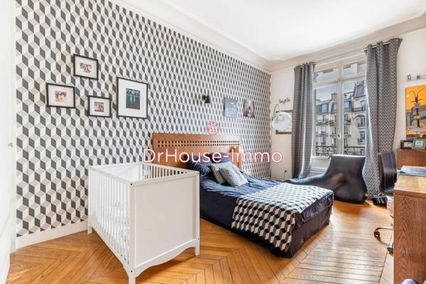 Appartement à vendre 7 pièces de 215 m²