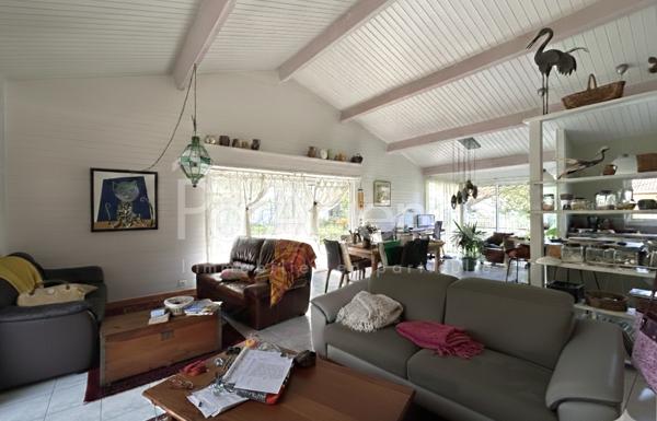 Maison 5 pièces - Bon état - Terrain clos de 1881 m2