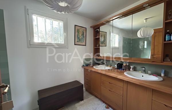 Maison 5 pièces - Bon état - Terrain clos de 1881 m2