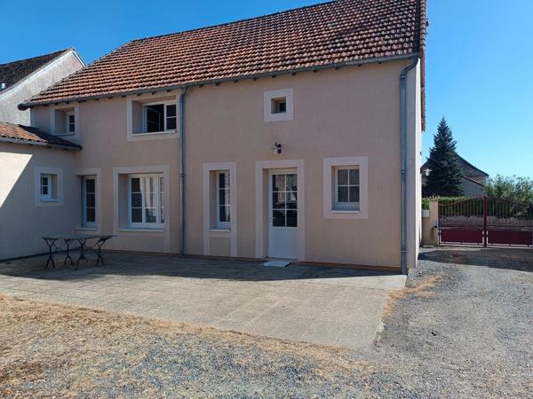 Maison de village rénovée – 4 chambres + grange aménageable – Proche Montmorillon