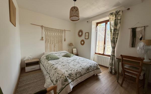 Maison à vendre    11 pièces • 416 m2 Saint-Cosme-en-Vairais