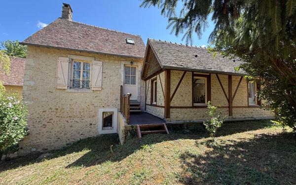 Maison à vendre    11 pièces • 416 m2 Saint-Cosme-en-Vairais