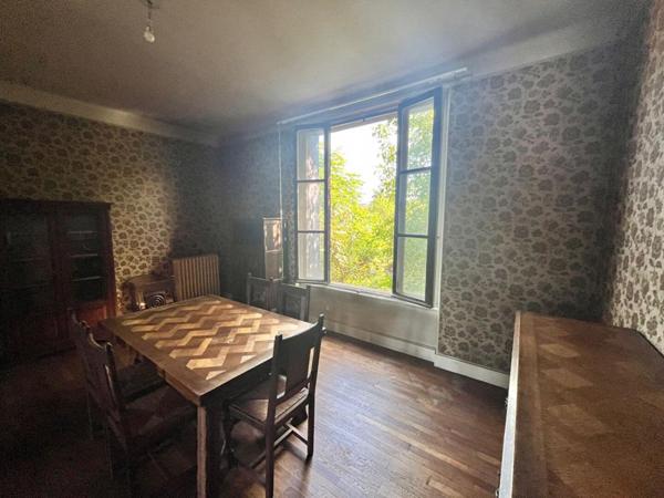 Maison Yzeure 6 pièce(s) 163 m2