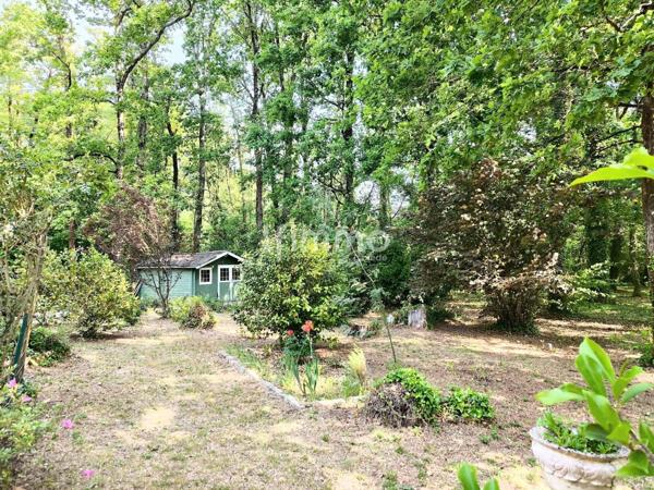 Maison de 134 m² sur une parcelle de 1,7 hectares.