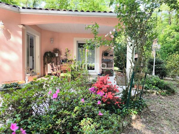 Maison de 134 m² sur une parcelle de 1,7 hectares.