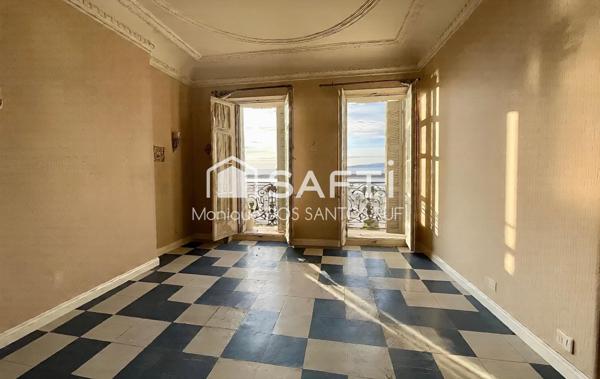 Vue mer au cœur de la Joliette – Grand T2 de 74 m² avec fort potentiel