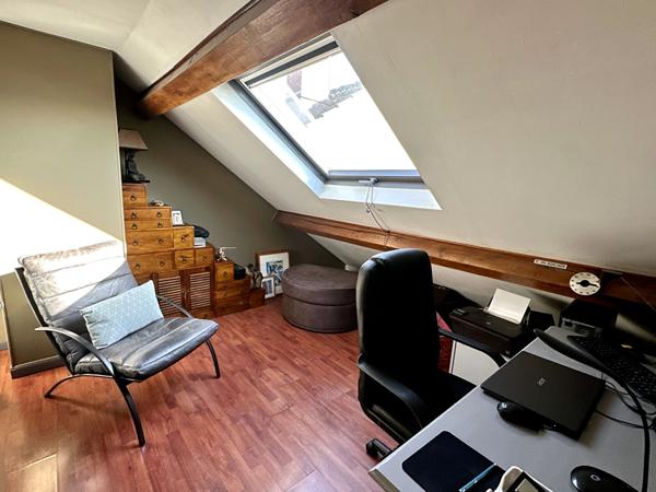 MAISON 5 PIÈCES DE PLAIN-PIED AVEC SOUS-SOL TOTAL
