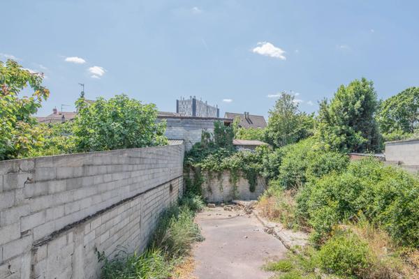 IMMEUBLE à vendre BONNEUIL SUR MARNE (94)