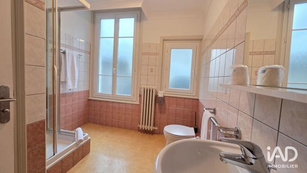 Hôtel-restaurant à vendre 750 m² Quintin