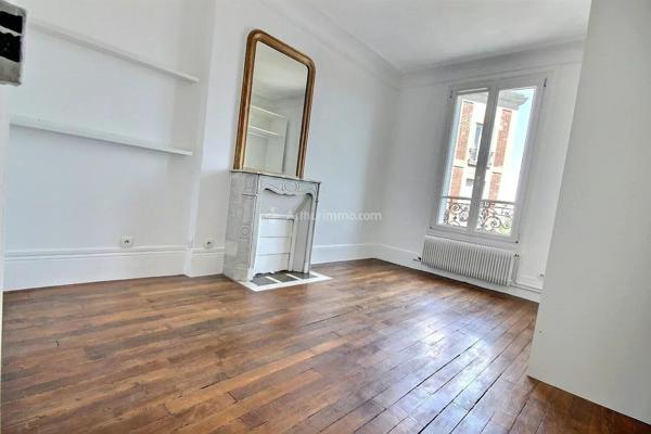 Vente                                                      Appartement
                        
                     3 pièces                      53 m2                     à Asnières-sur-Seine