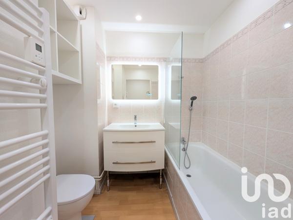 Location appartement 2 pièces 38 m² Saint-Julien-lès-Metz