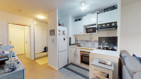 Location                                                      Appartement
                        
                     2 pièces                      46 m2                     à Savigny-le-Temple