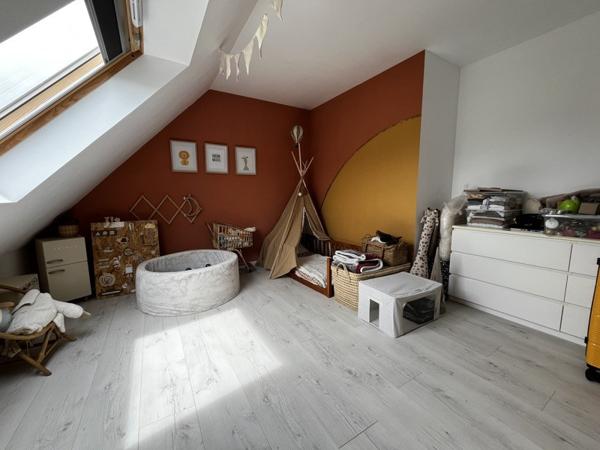 Maison à louer 900 € CC Pont-de-Buis-lès-Quimerch 4 p 108 m² DPE B