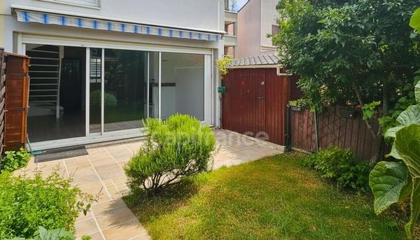 Maison 85 m² – Quartier Grande Ile – Jardin, terrasse, garage et belle luminosité