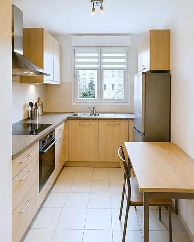Appartement
         3 pièces
        - 60 m² Exclusivité 175 000 € *