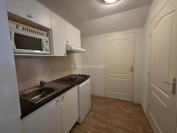 Vente                                                      Appartement
                        
                     2 pièces                      41 m2                     à Plescop