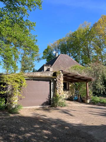 Maison individuelle 7/8 P de 165m² sur 800m² de terrain