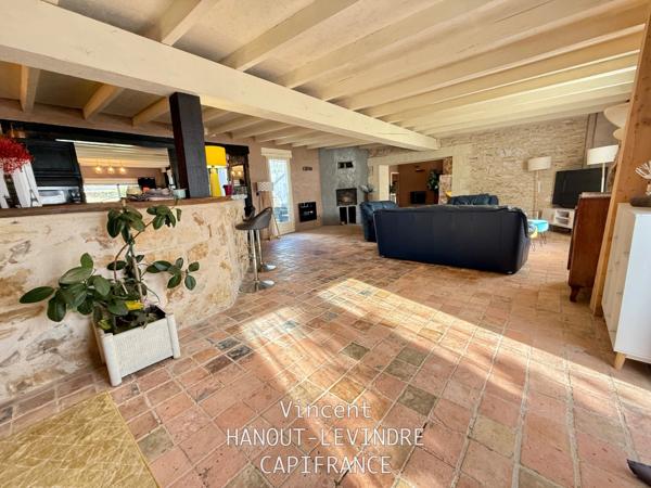 Maison à vendre 12 pièces CHAMPIGNE (49)