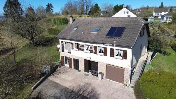 ? Maison familiale sur un vaste terrain clos et arboré ?