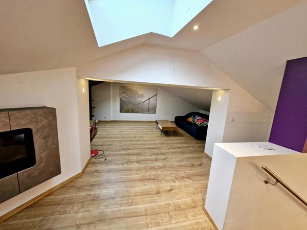 Appartement Valmestroff 4 pièce(s) 129 m2