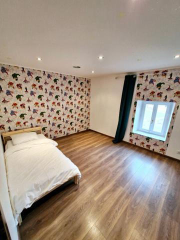 Appartement Valmestroff 4 pièce(s) 129 m2