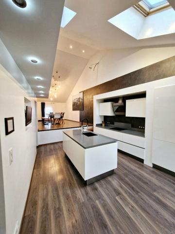 Appartement Valmestroff 4 pièce(s) 129 m2