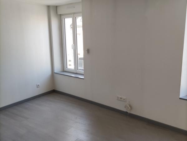 Location Appartement 2 pièces Mondeville (14120) - 112 rue Emile Zola