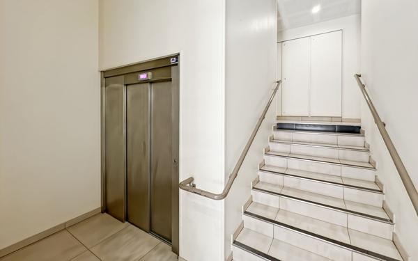 Appartement à vendre    2 pièces • 47 m2 Ris-Orangis