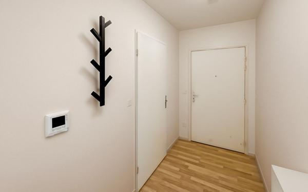 Appartement à vendre    2 pièces • 47 m2 Ris-Orangis