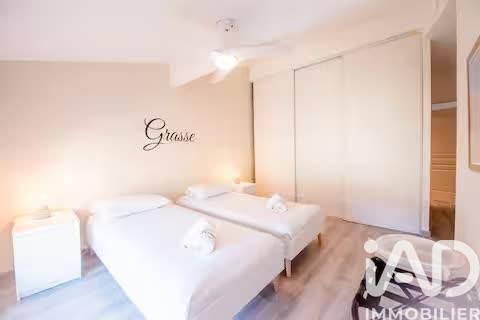 Appartement à vendre 4 pièces 97,7 m² Antibes