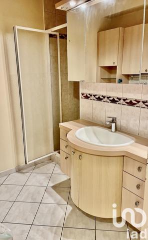 Appartement 3 pièces de 54 m² à Houilles (78800)