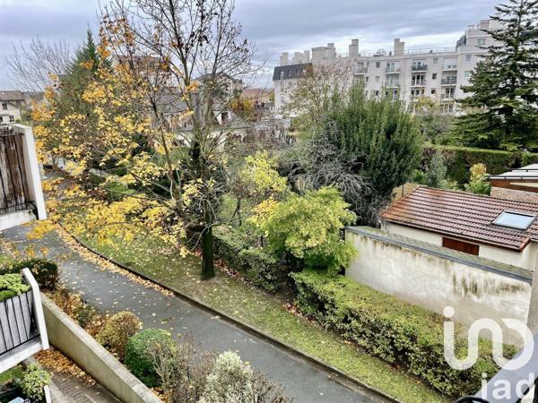 Appartement 3 pièces de 54 m² à Houilles (78800)