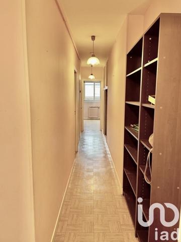 Appartement 3 pièces de 54 m² à Houilles (78800)