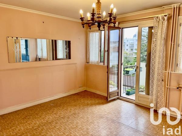 Appartement 3 pièces de 54 m² à Houilles (78800)