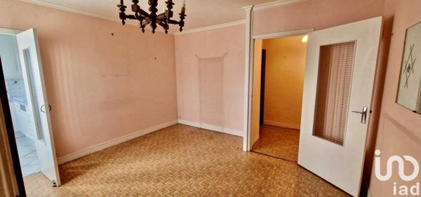 Appartement 3 pièces de 54 m² à Houilles (78800)