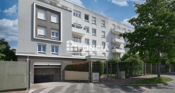À vendre Appartement 2 pièces 52 m² - Corbeil-essonnes 91100