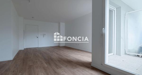 À vendre Appartement 2 pièces 52 m² - Corbeil-essonnes 91100