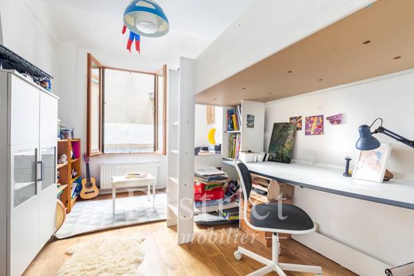 # Appartement – 140m² – Paris 11ème