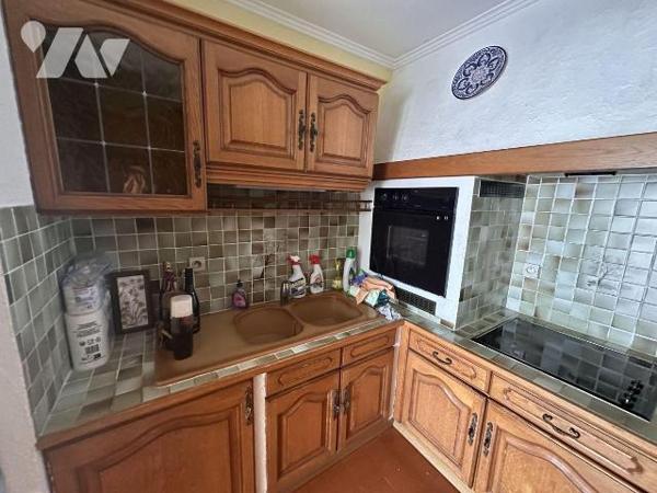 A VENDRE LA VALETTE DU VAR (83160) VAR - APPARTEMENT GRAND T3 - 77 M2 (FAUX T4) + PARKING ET CA...