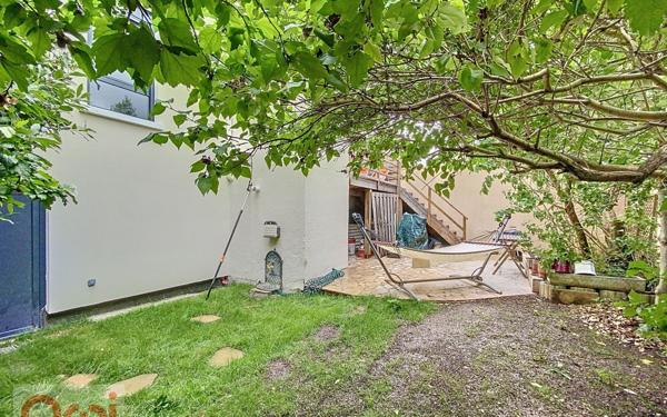 Maison à vendre    6 pièces • 207 m2 Châtillon