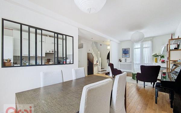 Maison à vendre    6 pièces • 207 m2 Châtillon